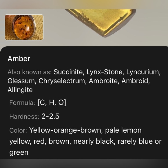 AMBER & SILVER VINTAGE Ring in a Domed Shape. Size 6 - Picture 12 of 17